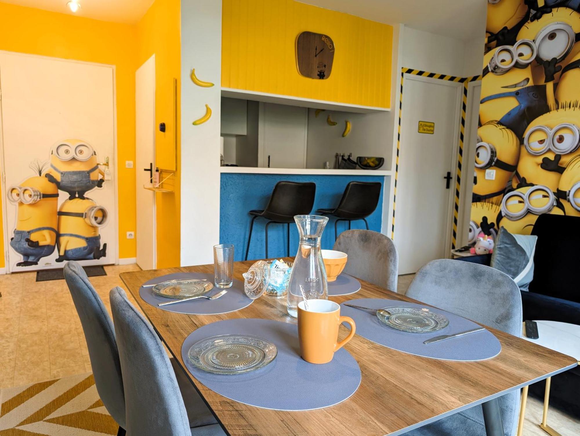 Le Repaire Des Minions - 10' Disney - Familial Bailly-Romainvilliers Eksteriør billede